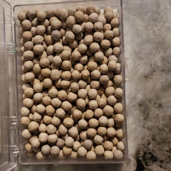 Ceramic Pie Weights. Made in England. - Picture 2 of 3